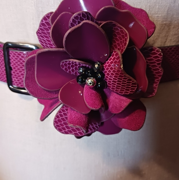 WHBM Raspberry Faux Croc Belt with Embellishment - Picture 2 of 11